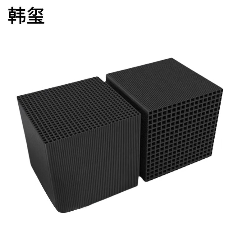  蜂窝防水型活性炭 800碘值100*100*100mm 18块/箱